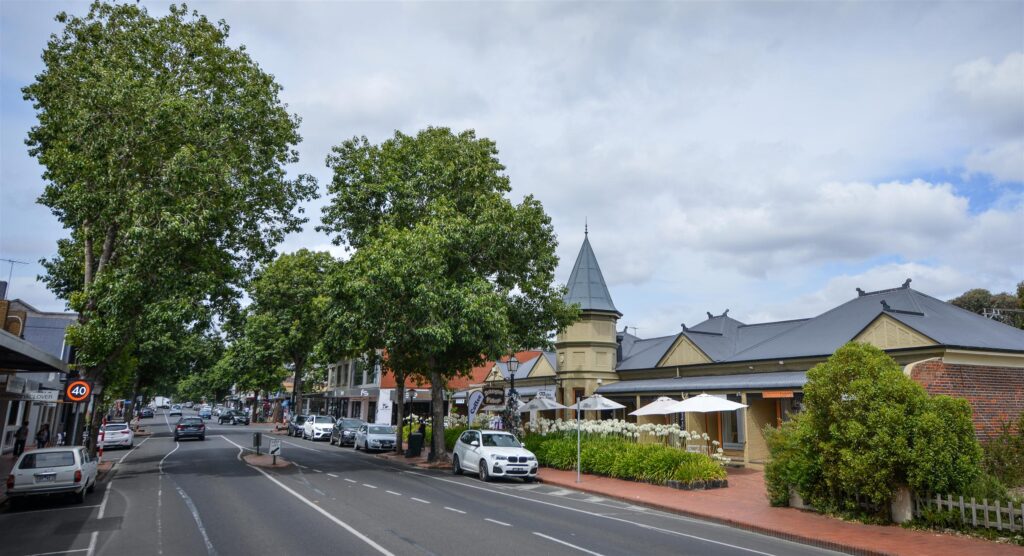 geelong west street